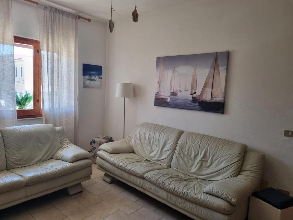 Al Centro Del Paese Villa Санта Тереза Галура Екстериор снимка